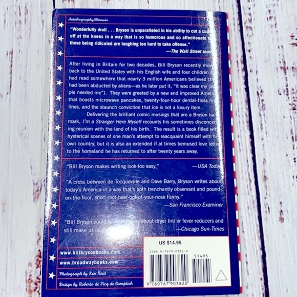 I’m a stranger here myself by Bill Bryson paperback book - Picture 3 of 8